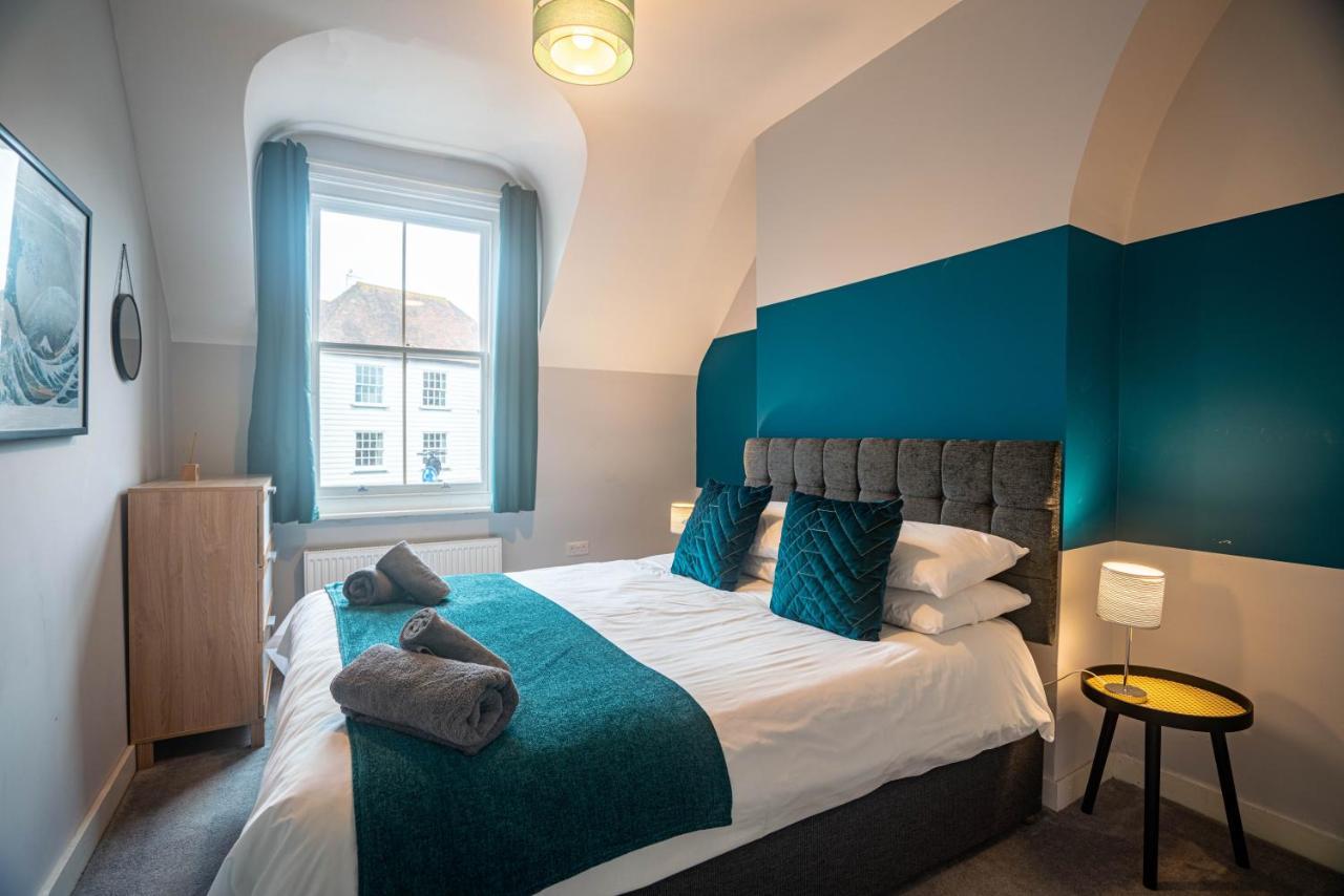The Becket - Three Bedroom City Centre House With Parking Canterbury Ngoại thất bức ảnh