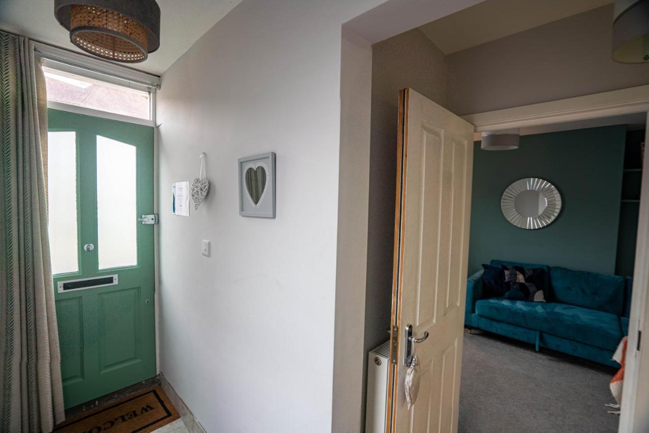 The Becket - Three Bedroom City Centre House With Parking Canterbury Ngoại thất bức ảnh