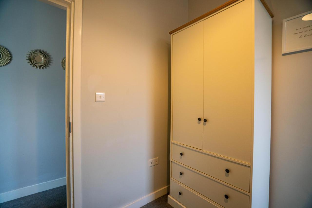 The Becket - Three Bedroom City Centre House With Parking Canterbury Ngoại thất bức ảnh